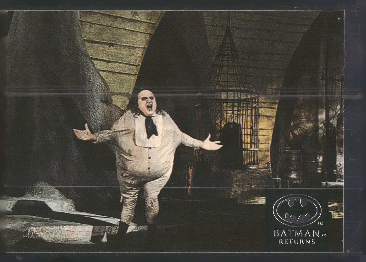 1992 Stadium Club Batman Returns #31 Just as Batman has a Batcase to inhabit