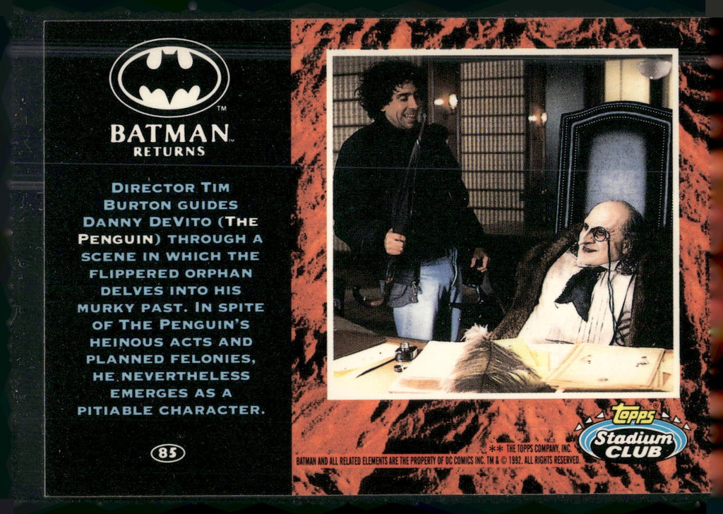 1992 Stadium Club Batman Returns #85 Director Tim Burton guides Danny DeVito (T