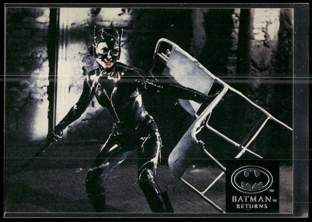 1992 Stadium Club Batman Returns #97 Can Batman (Michael Keaton) and Catwoman (M