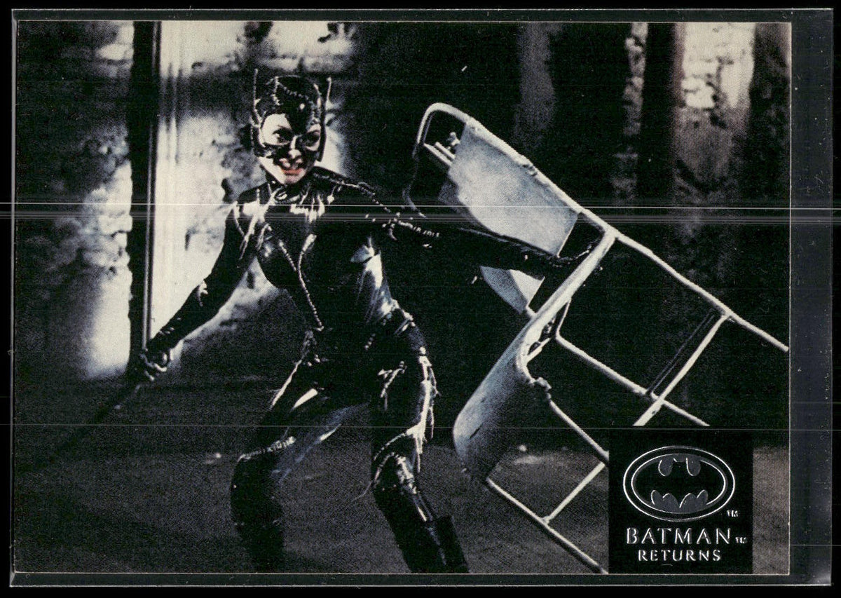 1992 Stadium Club Batman Returns #97 Can Batman (Michael Keaton) and Catwoman (M