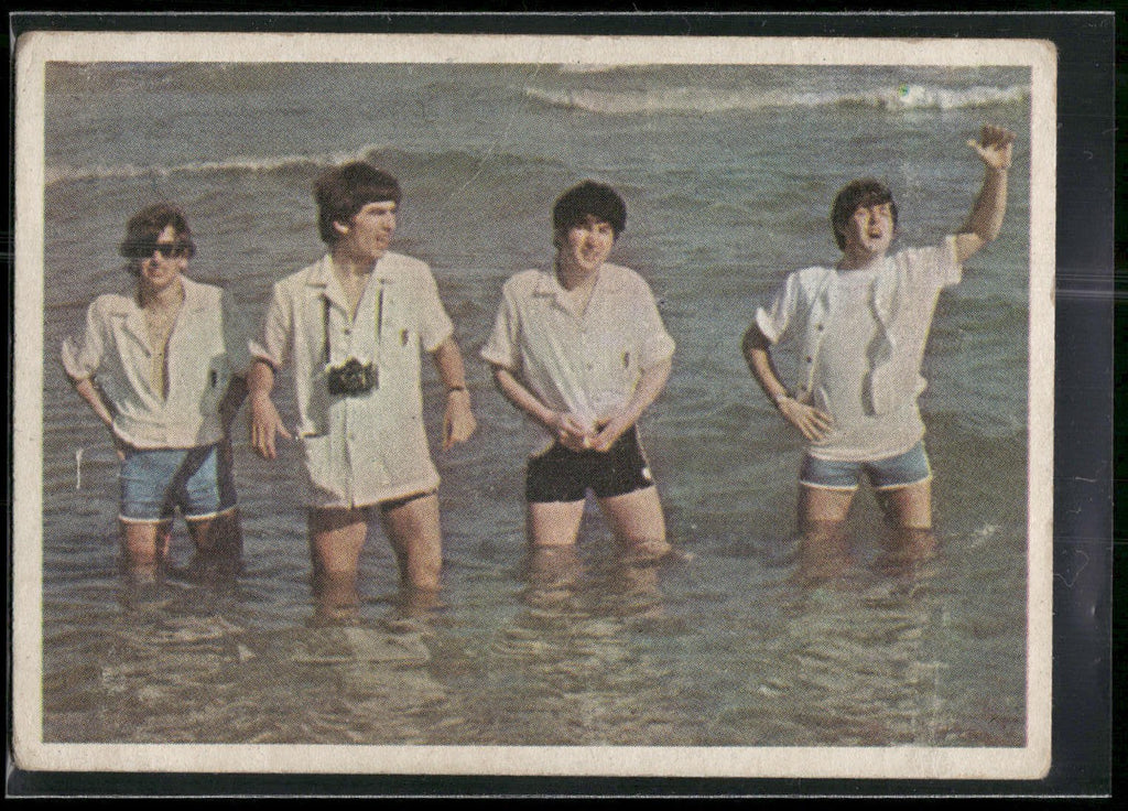 1964 Topps Beatles Color #18 Ringo, George, John, Paul - George Speaking