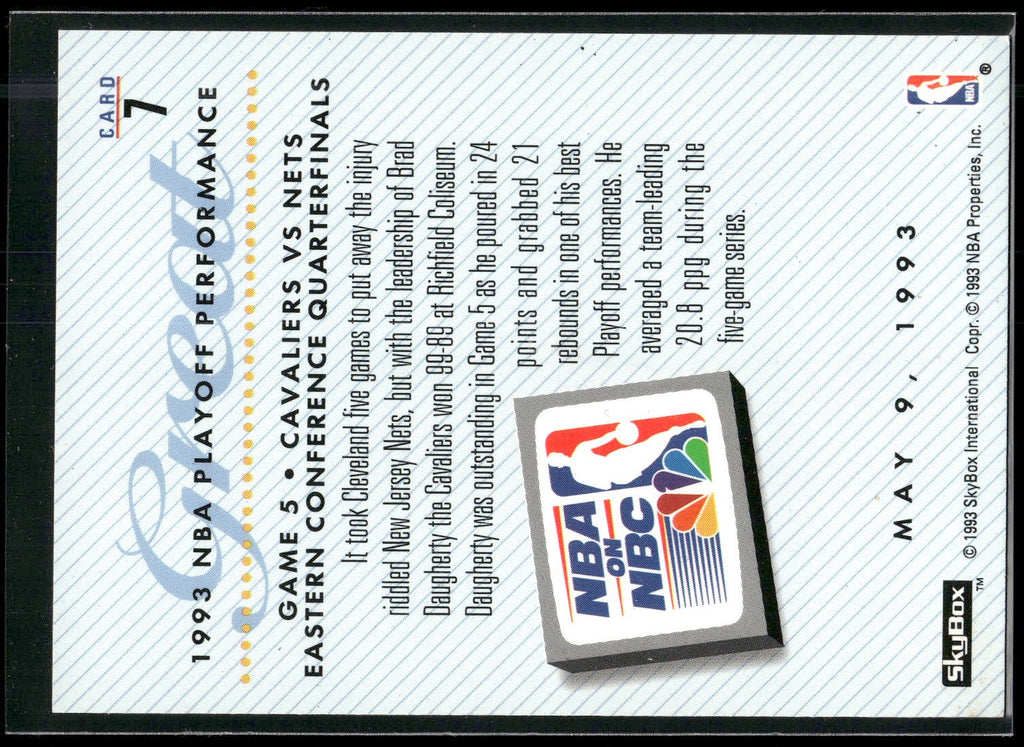 1993-94 SkyBox Premium #7 Brad Daugherty