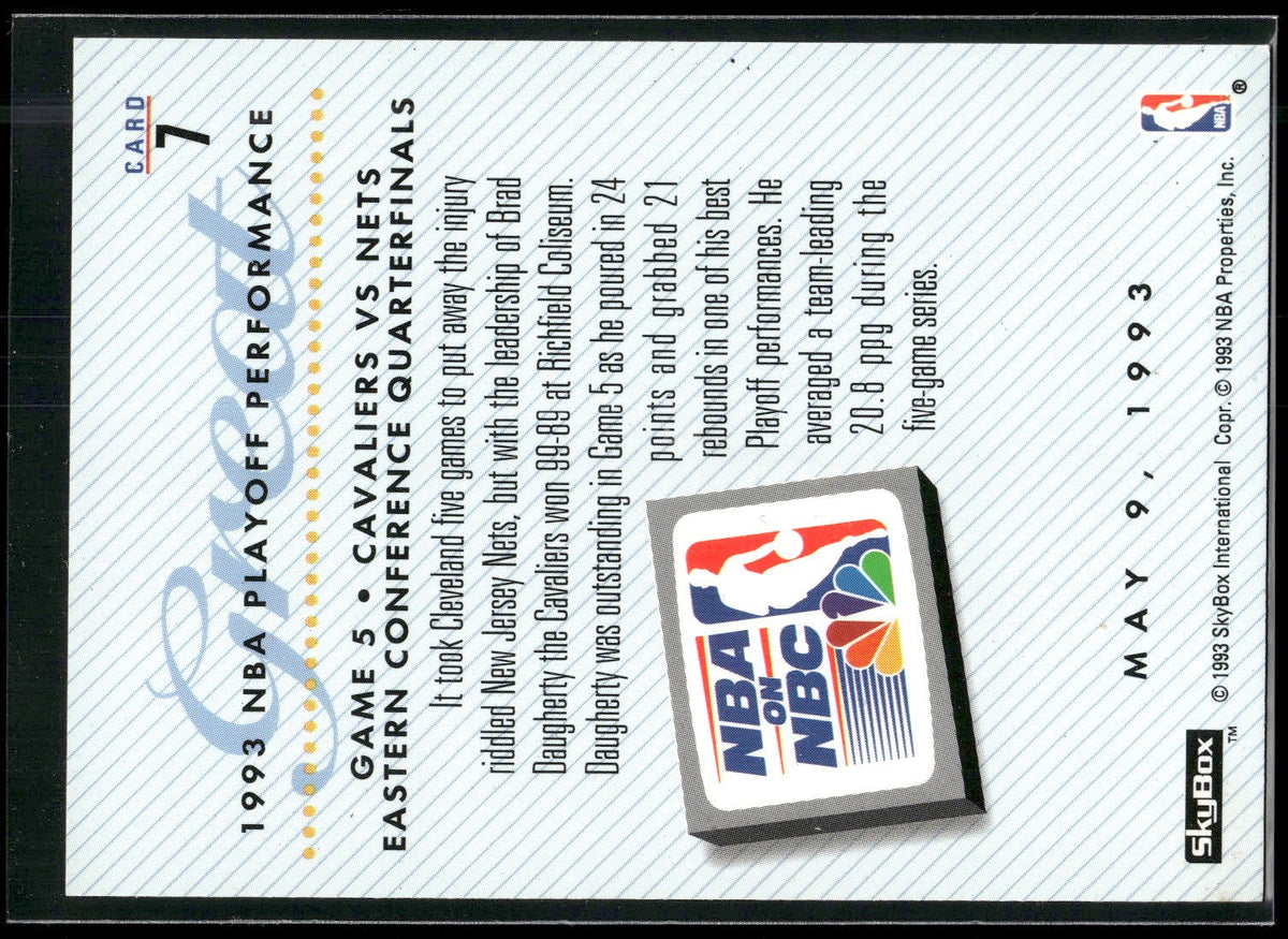 1993-94 SkyBox Premium #7 Brad Daugherty