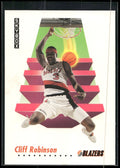 1991-92 SkyBox #241 Cliff Robinson