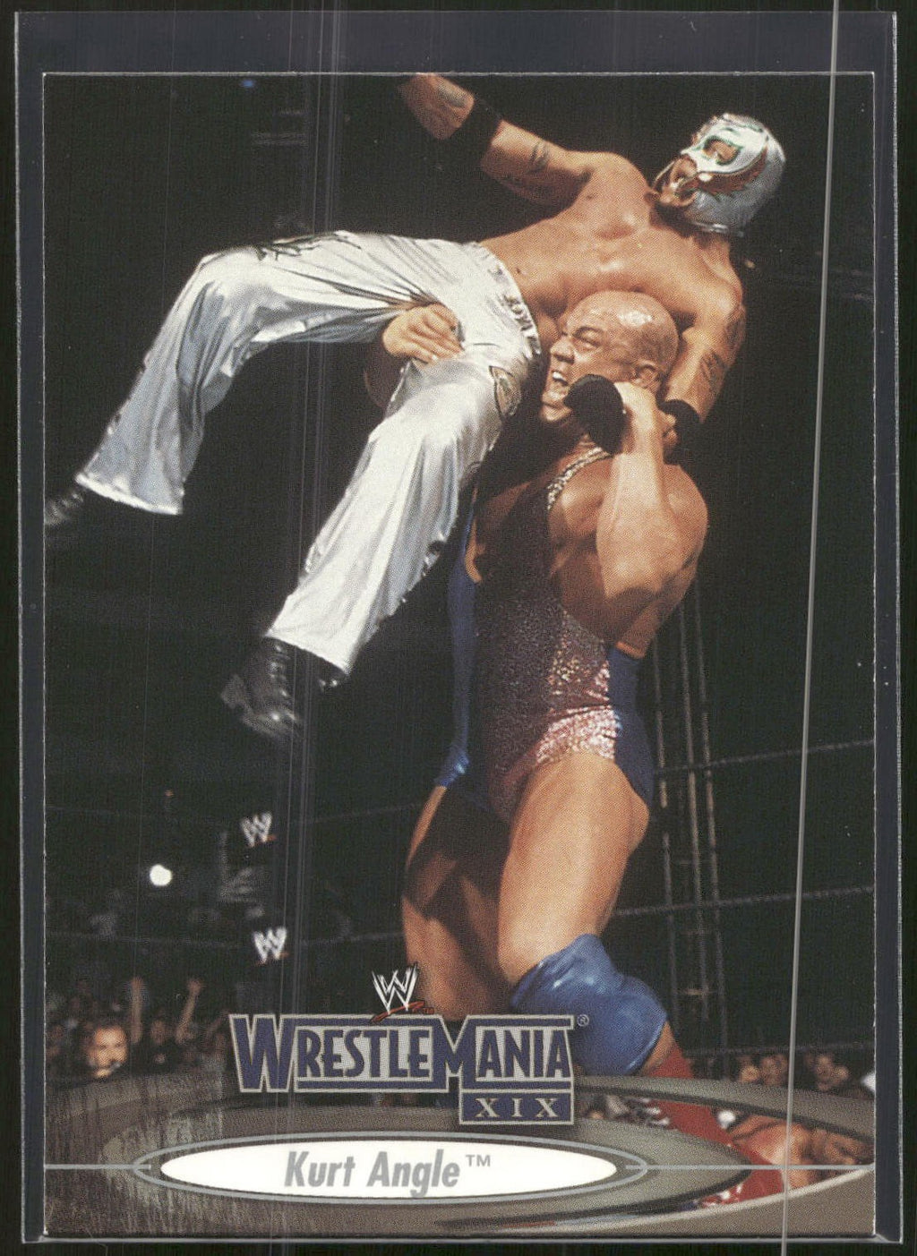 2003 Fleer WWE WrestleMania XIX #4 Kurt Angle