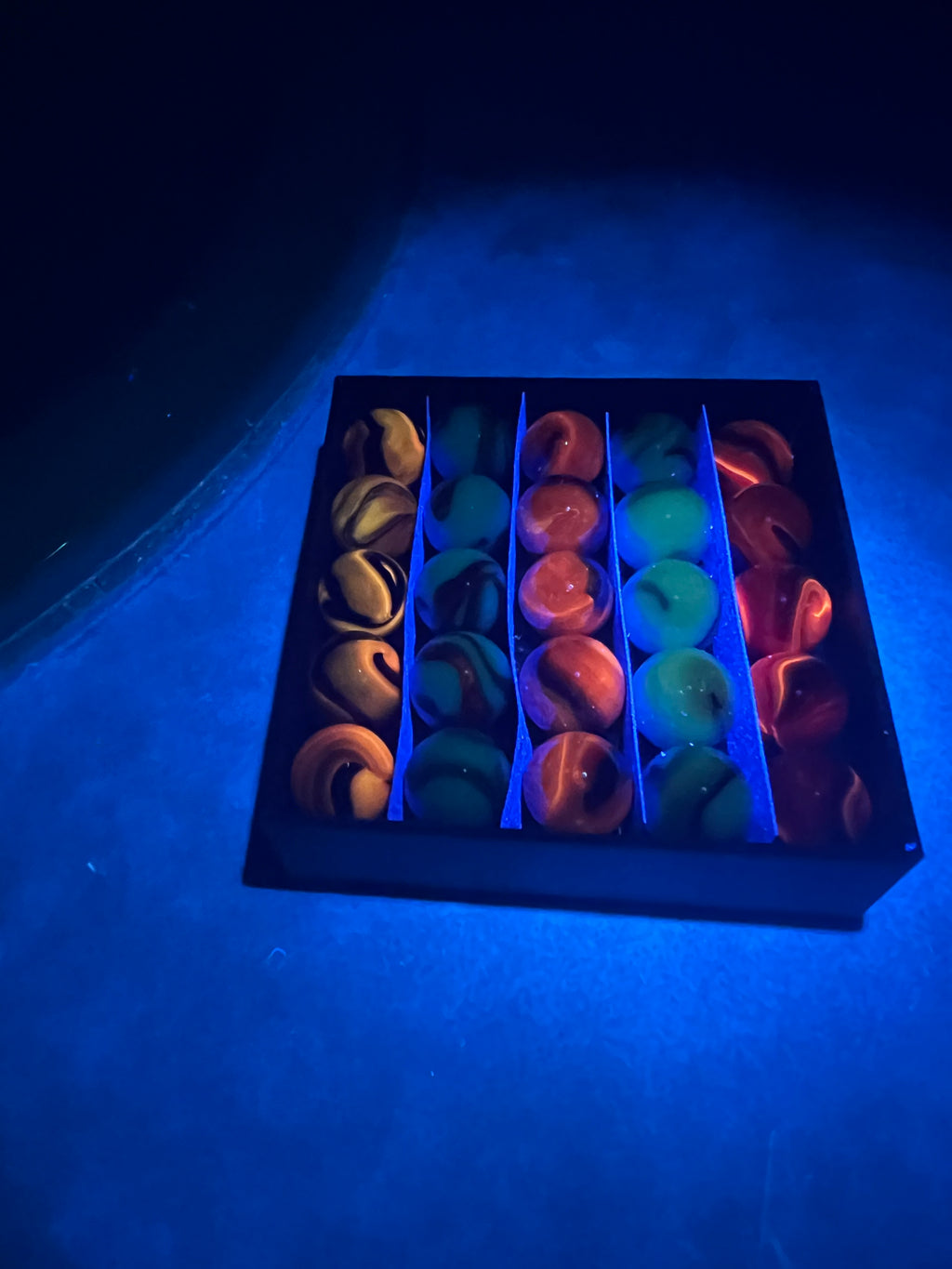 Vintage West Virginia Swirl Marbles UV Reactive Cadmium Glow Lot 25