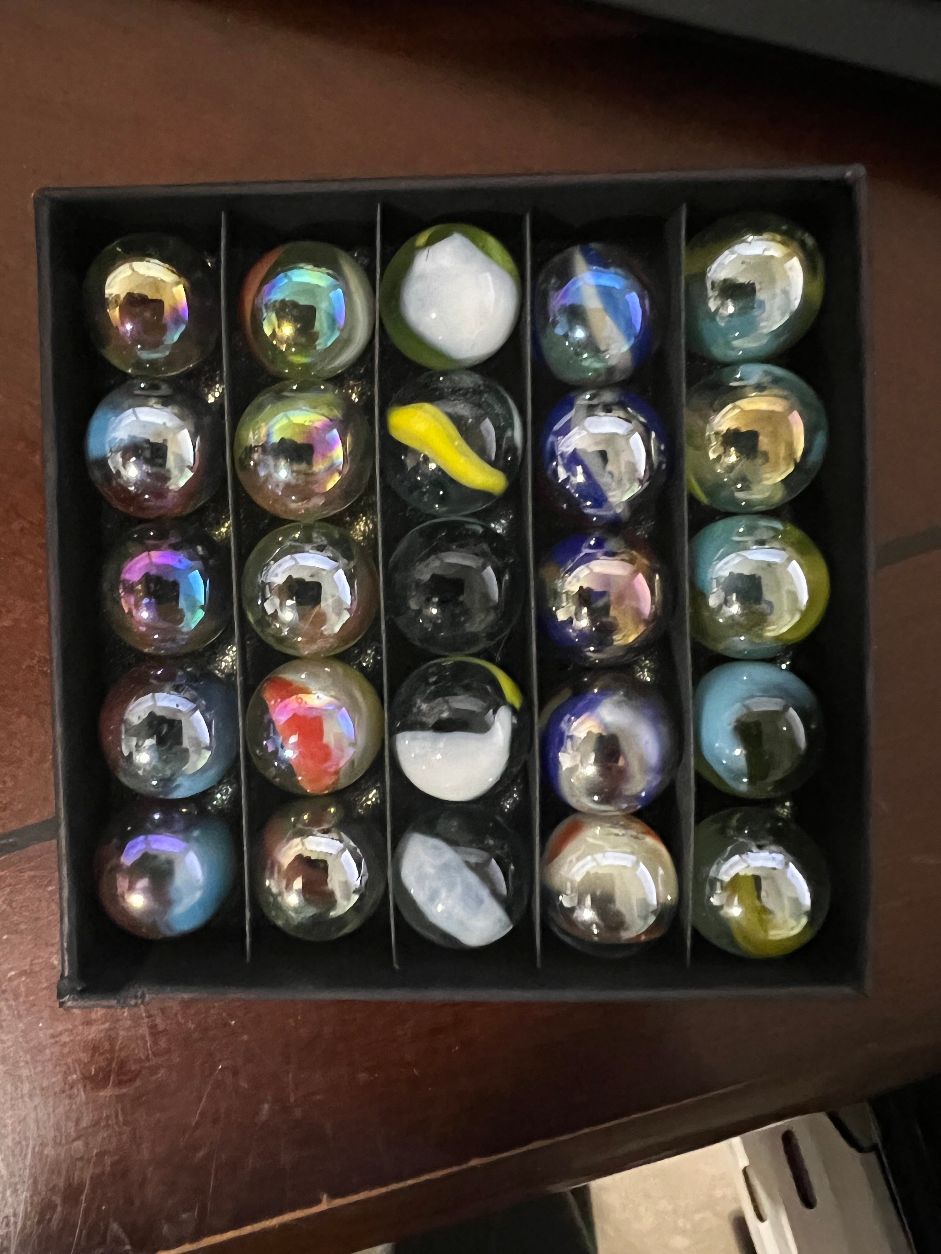 Vintage Clear Base Glass Marble Lot 25ct Surface Swirl Patch Mixed UV Cadmium #MB11