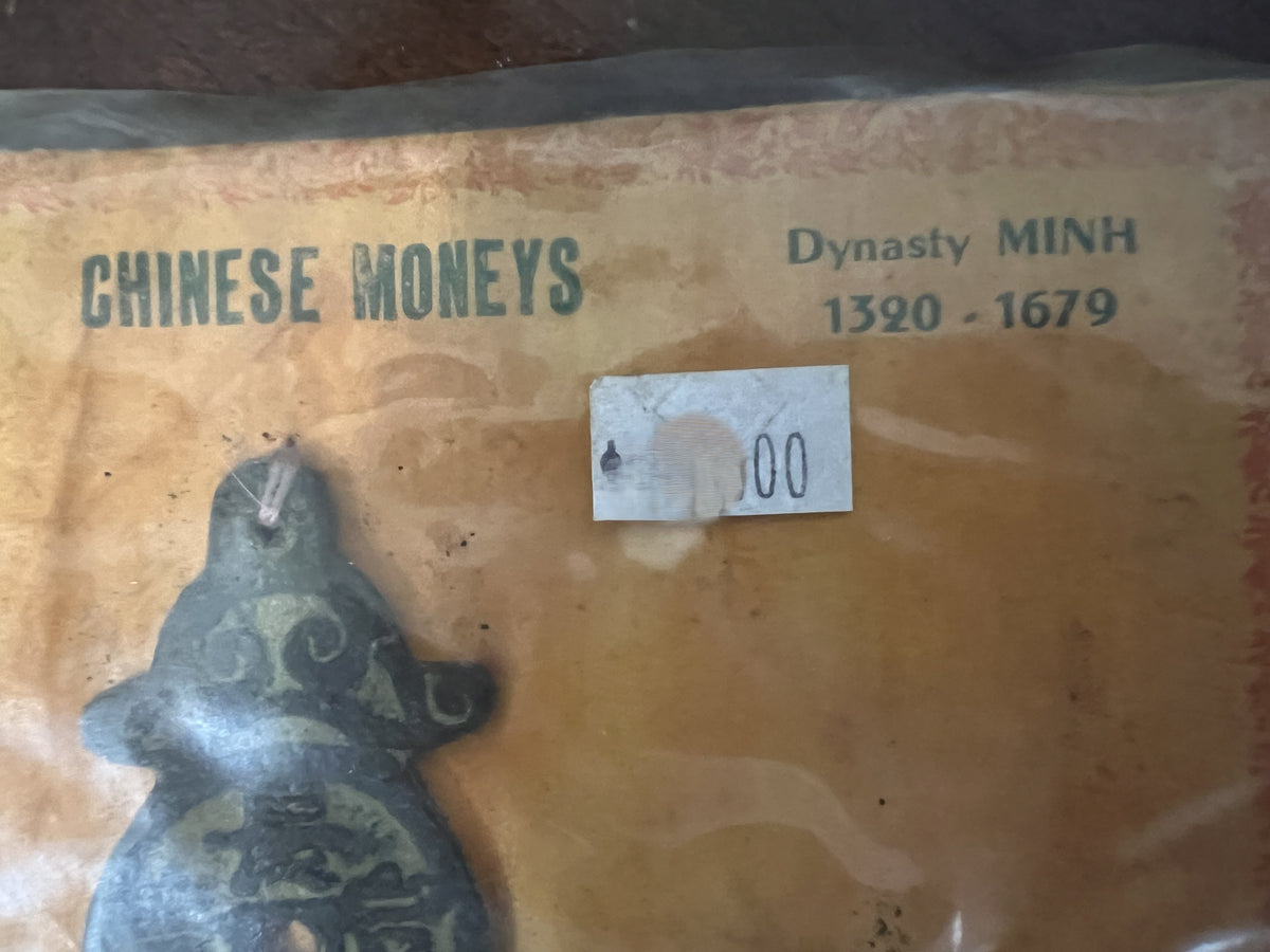 Vintage Chinese Moneys Dynasty Minh Amulet Coin Set Bua Tien Quy Tien 1506 1607