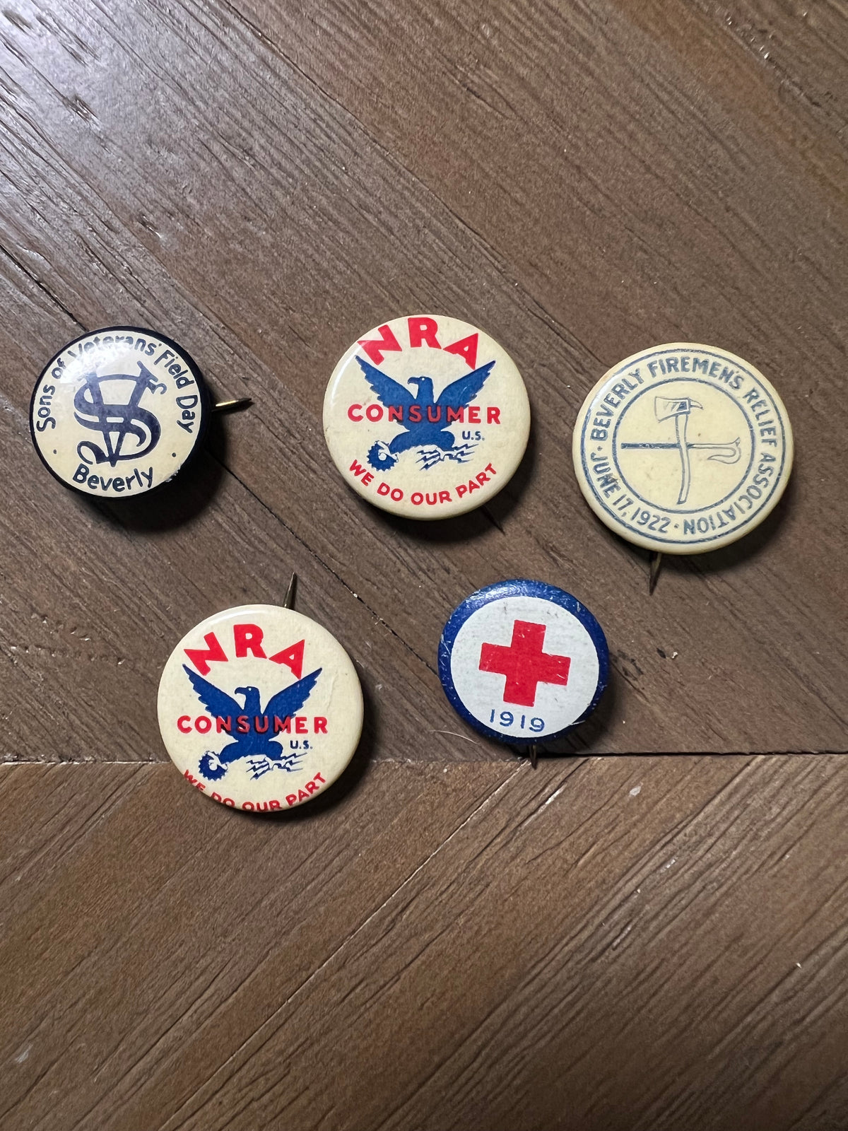 Vintage Pinback Button Lot 1919 Red Cross NRA Consumer We Do Our Part Beverly